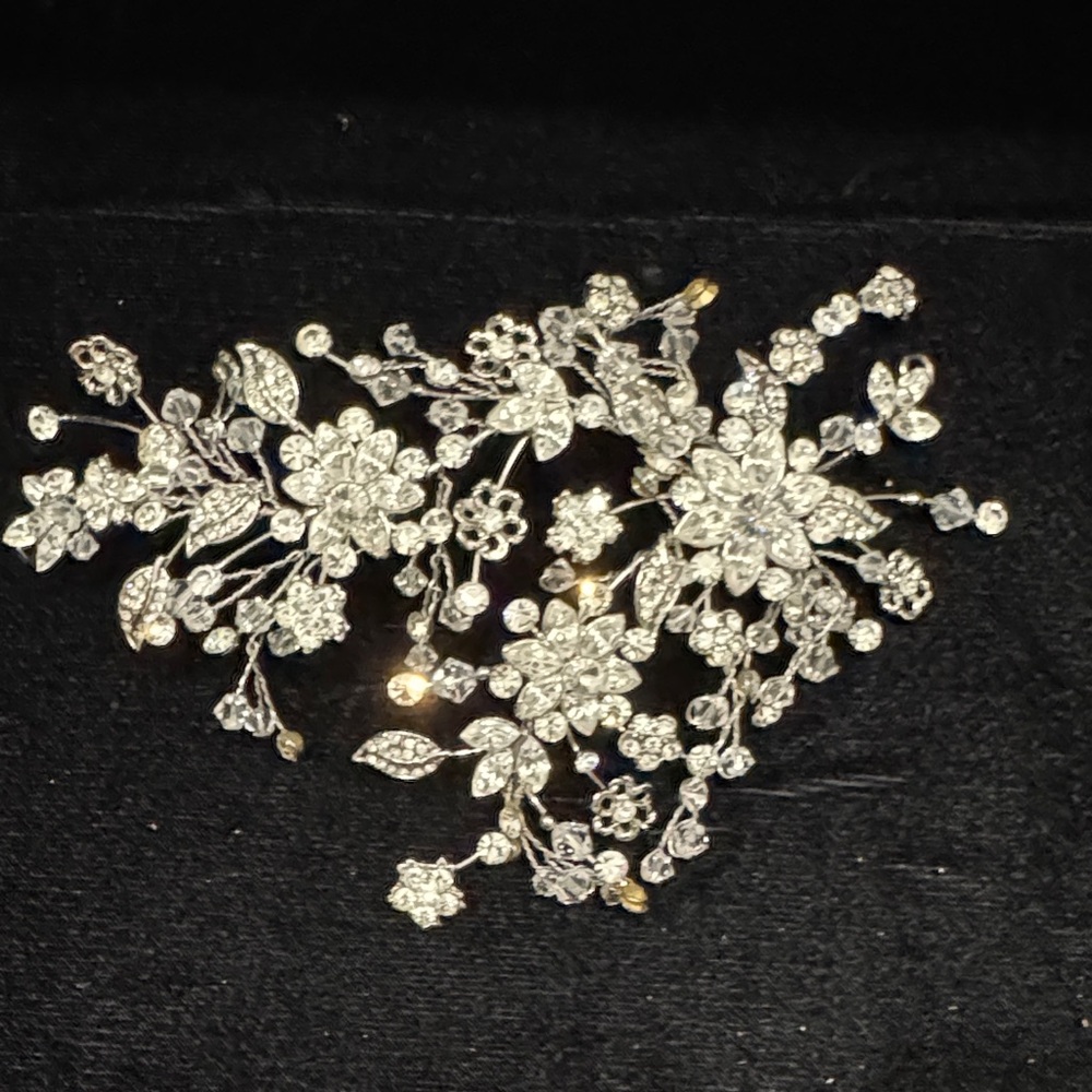 Floral Crystal Brooch